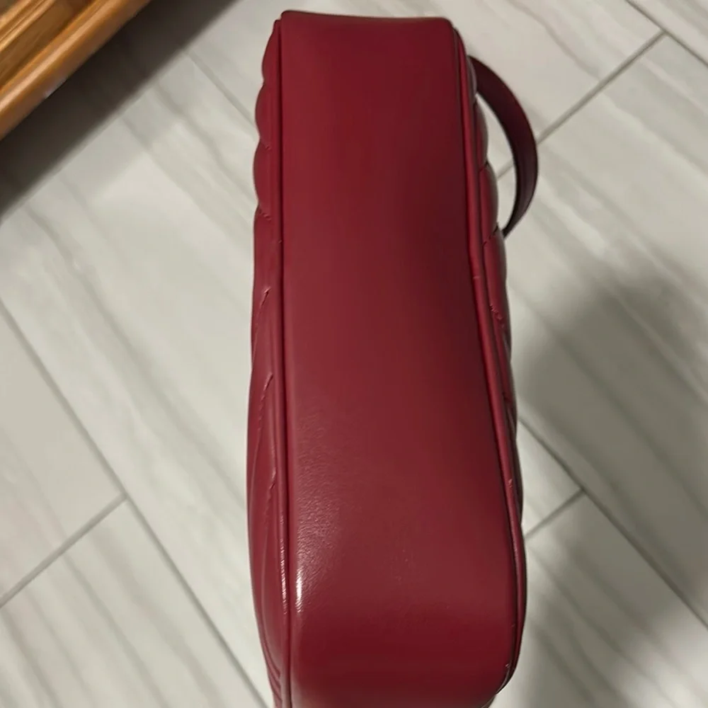 Saint Laurent Red Chevron Quilted Crossbody Bag - Picture 3 of 6